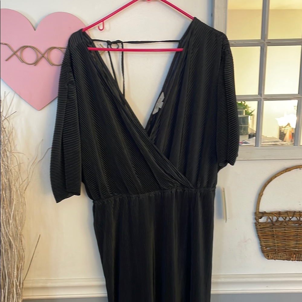 Elegant Black Dress